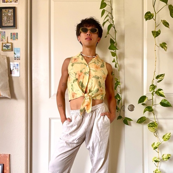 Silk Tommy Bahama Floral Button-Up Top - Picture 1 of 7